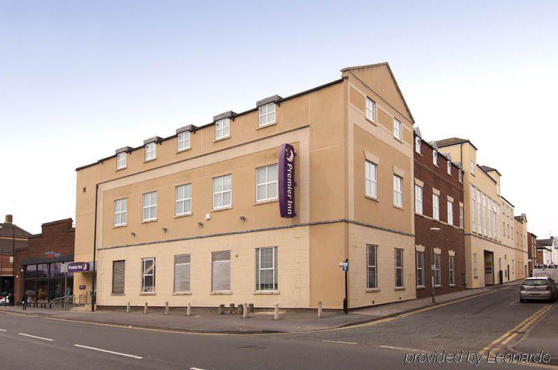 Premier Inn Stratford Upon Avon Waterways Экстерьер фото